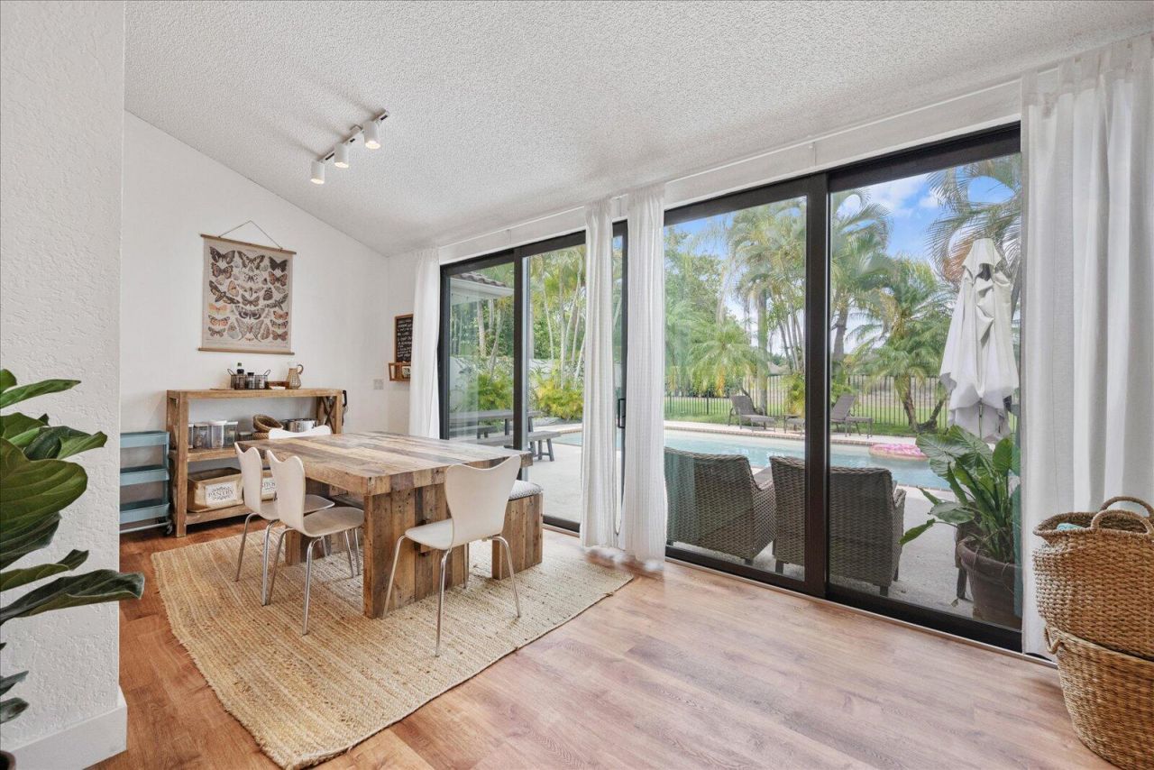 2585 Sheltingham Drive, Wellington, FL 33414 Photo