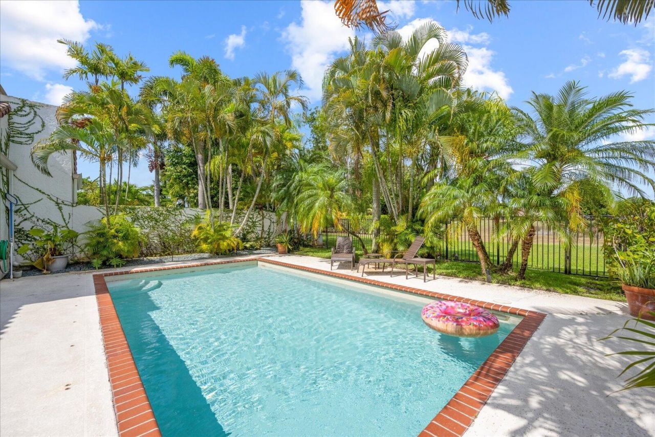 2585 Sheltingham Drive, Wellington, FL 33414 Photo