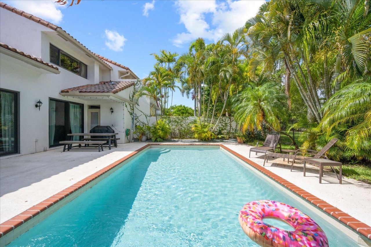 2585 Sheltingham Drive, Wellington, FL 33414 Photo