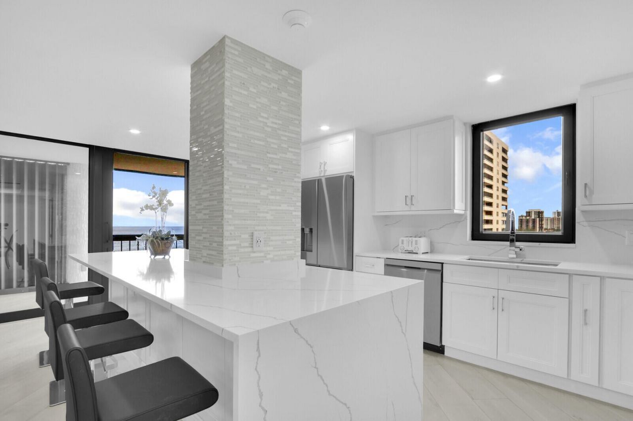 5380 N Ocean Drive, Unit 9a, Singer Island, FL 33404 Photo