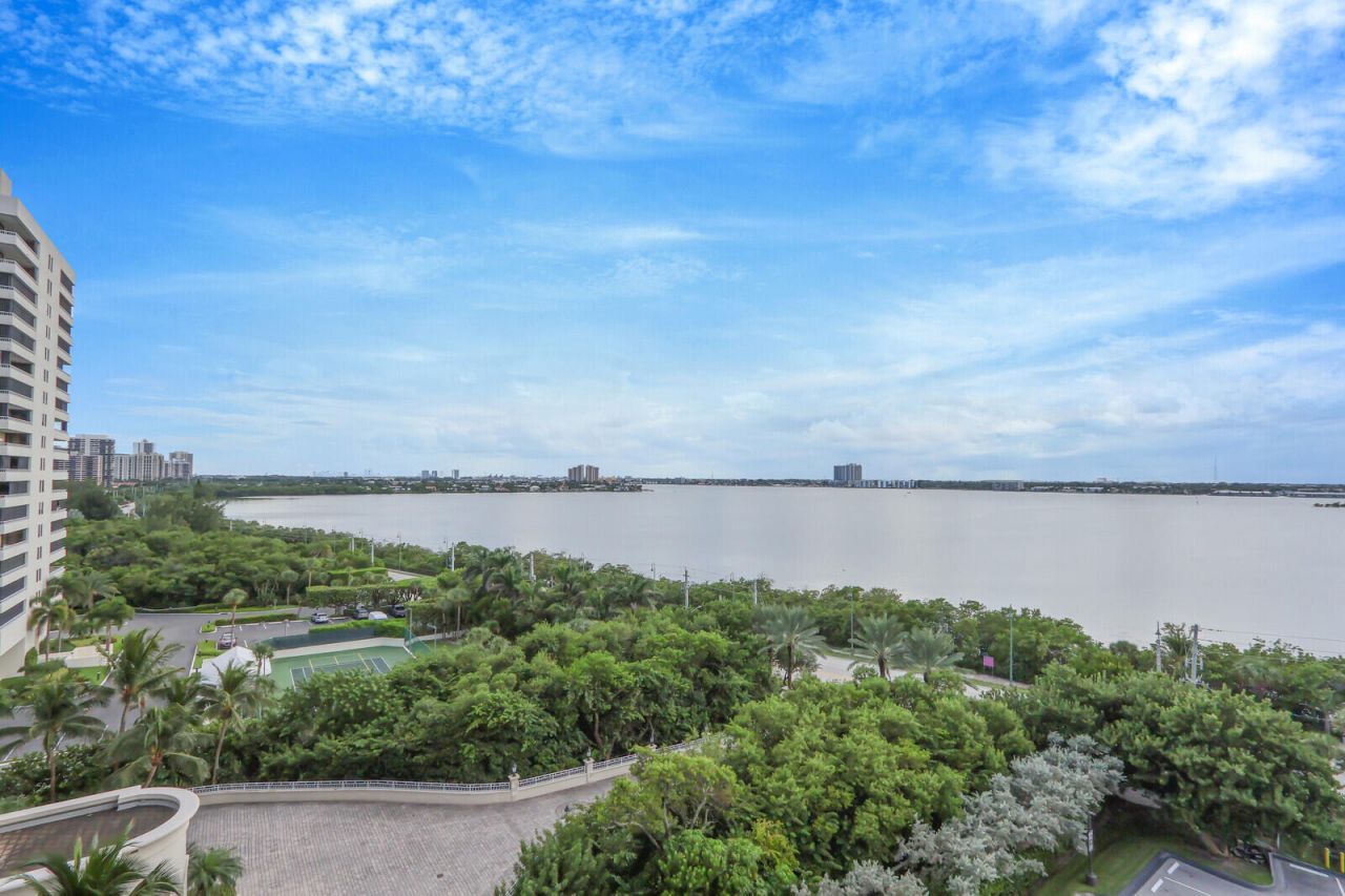 5380 N Ocean Drive, Unit 9a, Singer Island, FL 33404 Photo