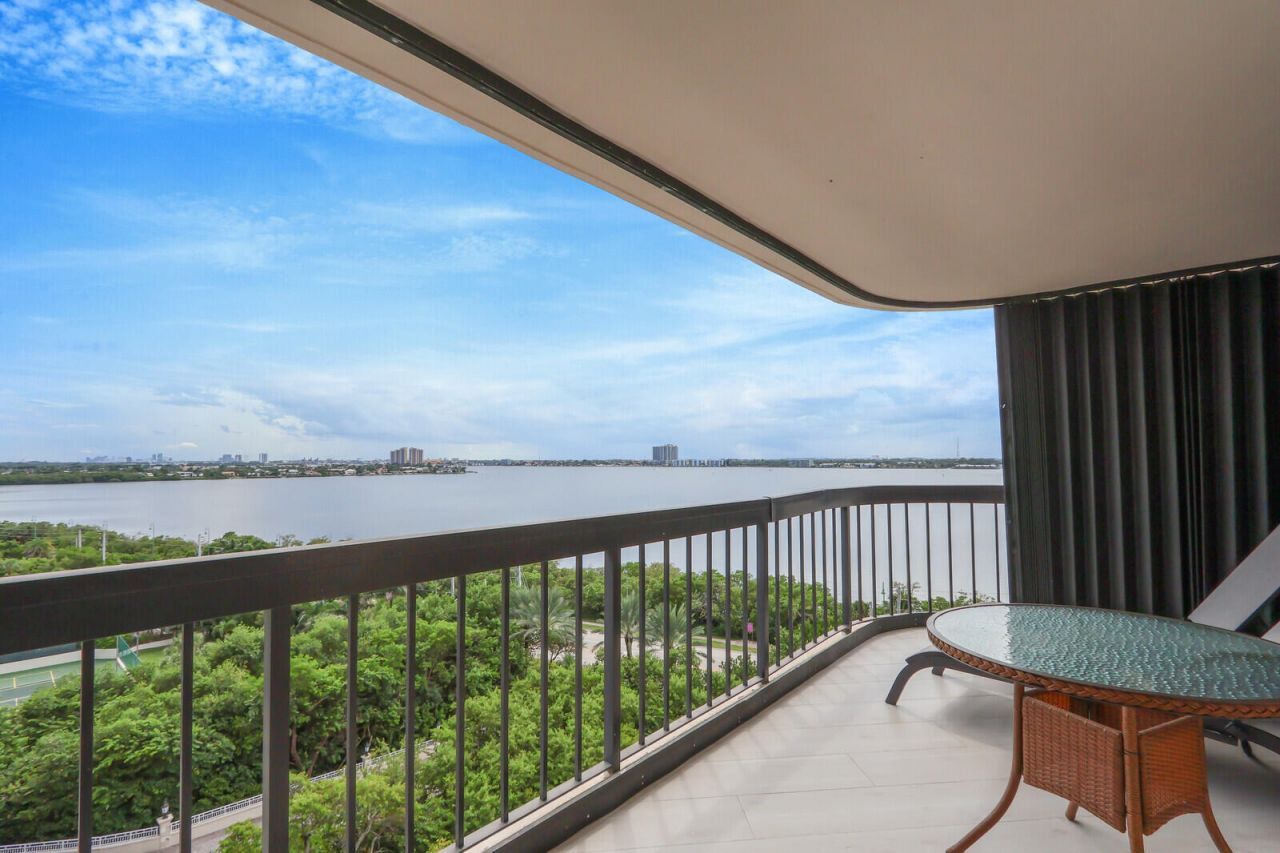 5380 N Ocean Drive, Unit 9a, Singer Island, FL 33404 Photo