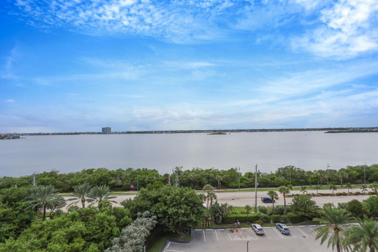 5380 N Ocean Drive, Unit 9a, Singer Island, FL 33404 Photo