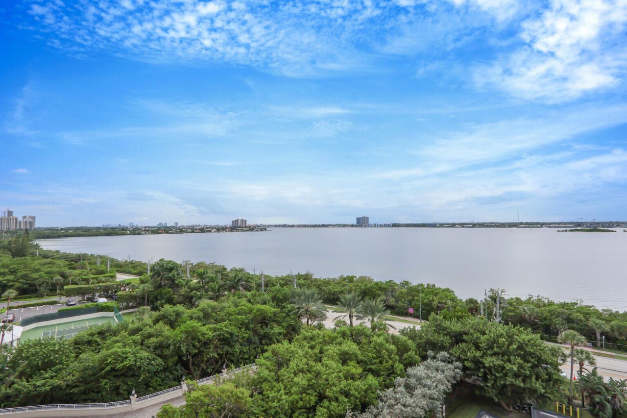 5380 N Ocean Drive, Unit 9a, Singer Island, FL 33404 Photo