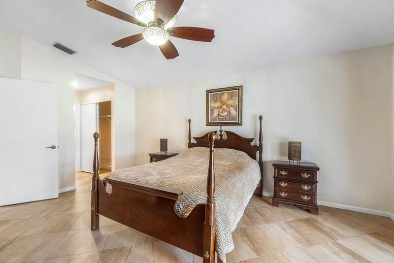 1710 N Lakefield North Court N, Wellington, FL 33414 Photo