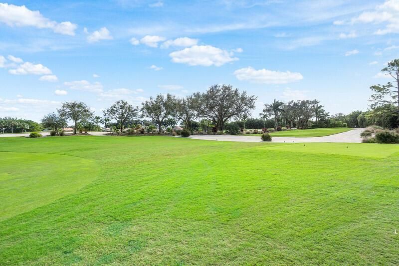 1710 N Lakefield North Court N, Wellington, FL 33414 Photo