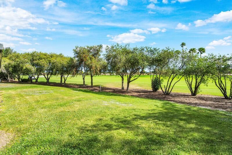 1710 N Lakefield North Court N, Wellington, FL 33414 Photo