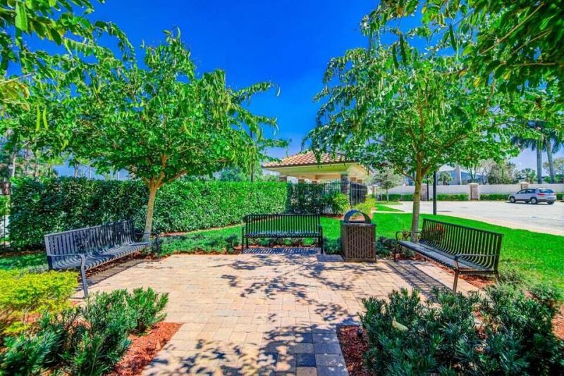 151 Sword Fern Place, Wellington, FL 33414 Photo