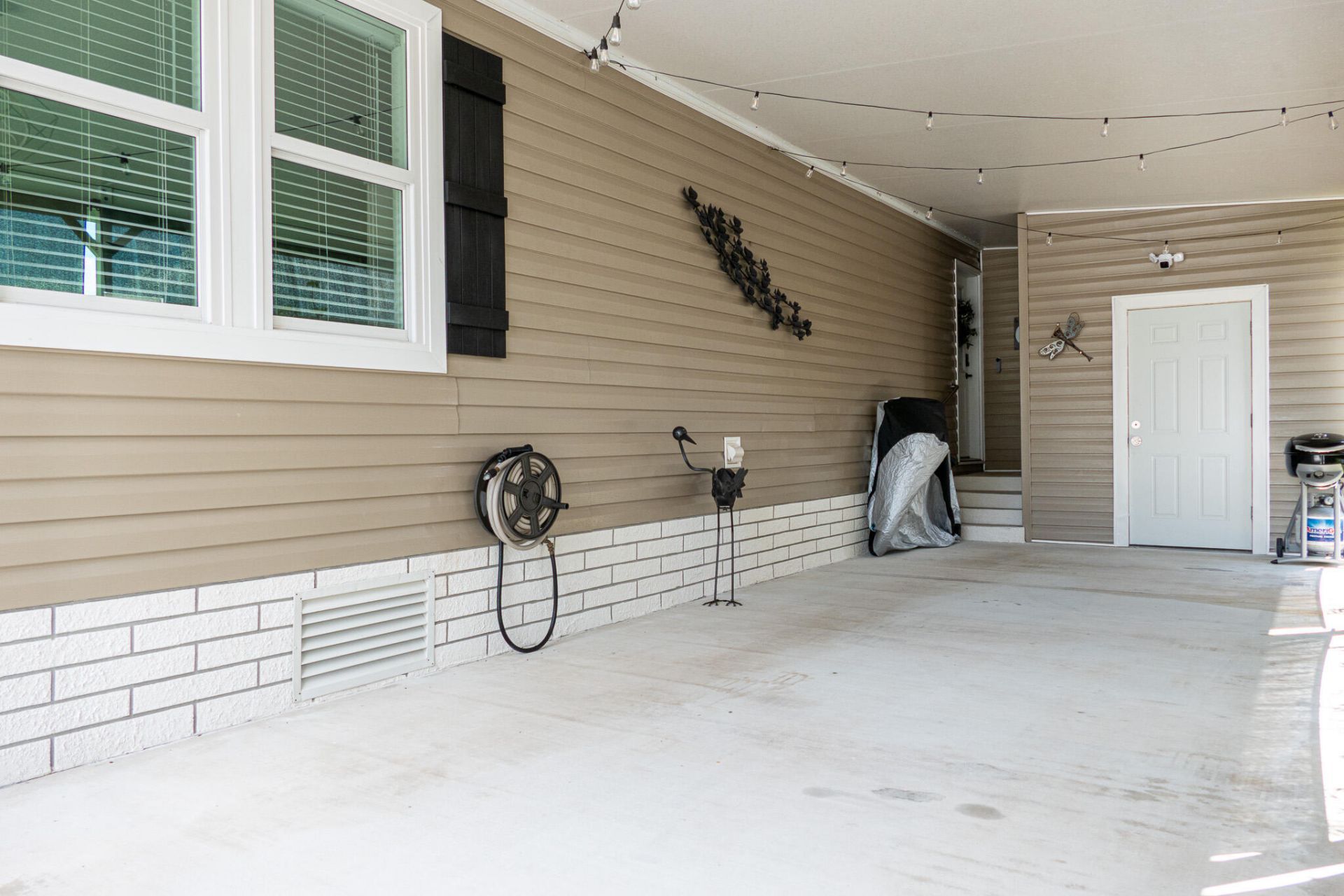 94 N North Warner Drive, Jensen Beach, FL 34957 Photo