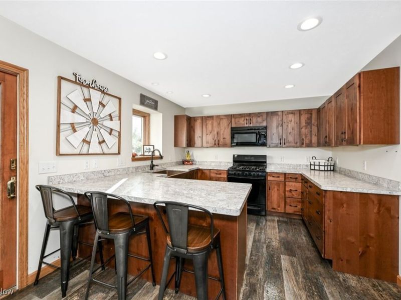 1315 Morning Star Drive, Rock Creek, OH 44084 Photo 11