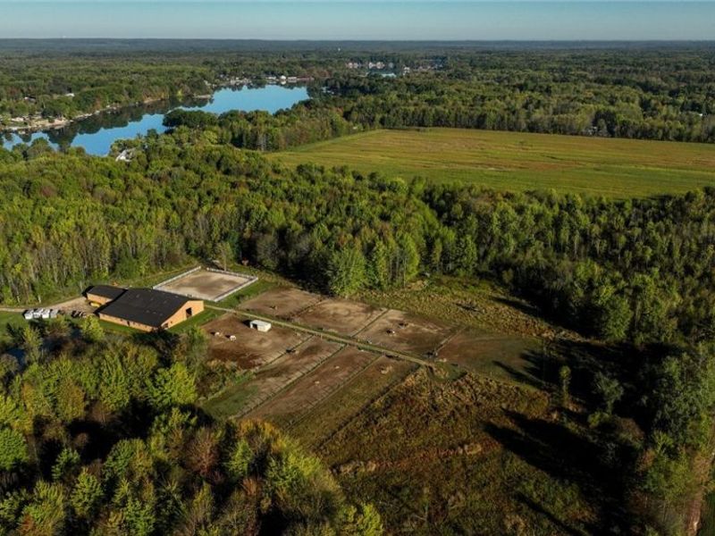 1315 Morning Star Drive, Rock Creek, OH 44084 Photo 3