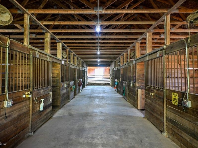 1315 Morning Star Drive, Rock Creek, OH 44084 Photo 38