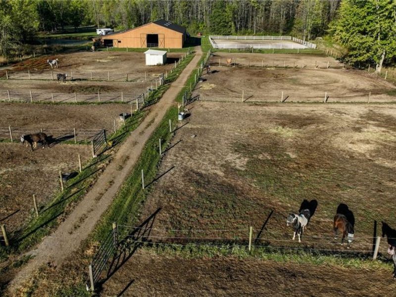 1315 Morning Star Drive, Rock Creek, OH 44084 Photo 5