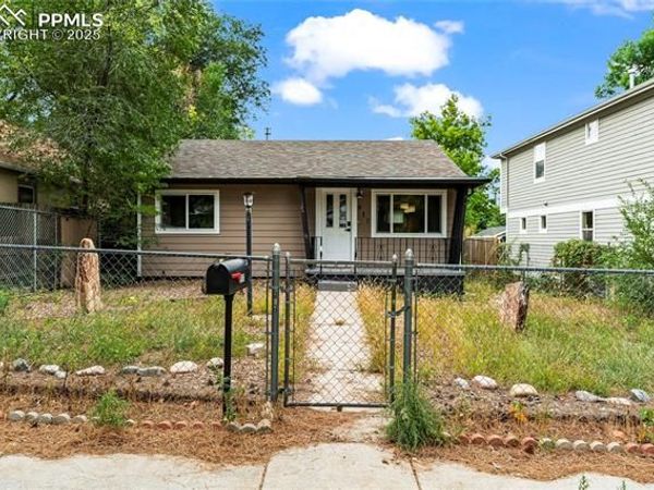 917 E Cimarron Street, Colorado Springs, CO 80903