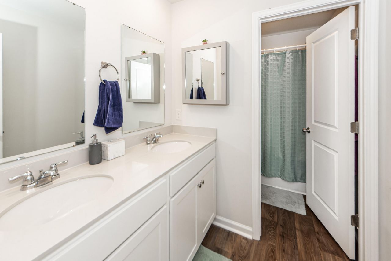 414 Blue Elderberry Run Photo 13