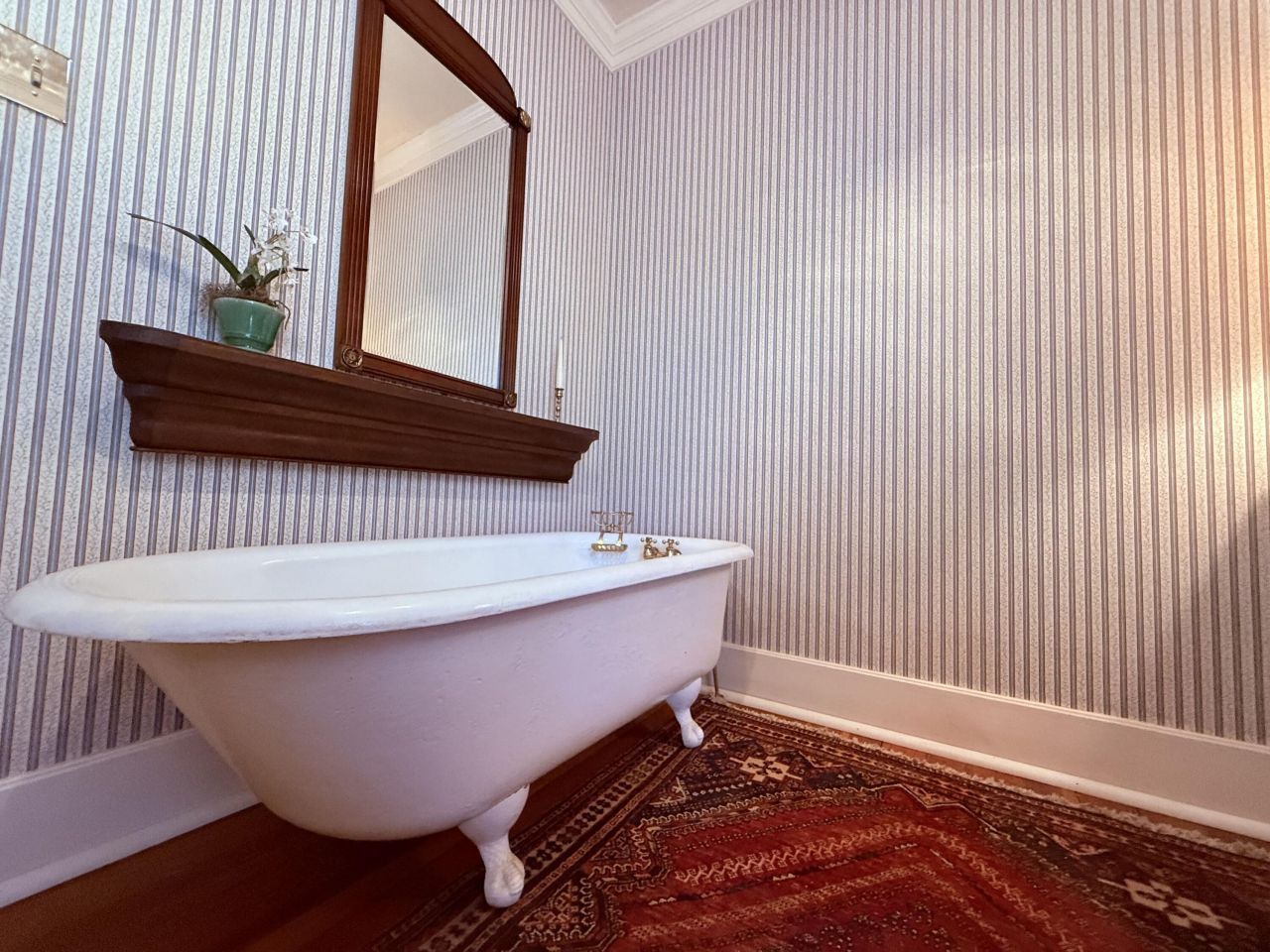 555 Old Whiskey Road Photo 17