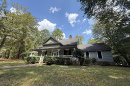 555 Old Whiskey Road photo 4