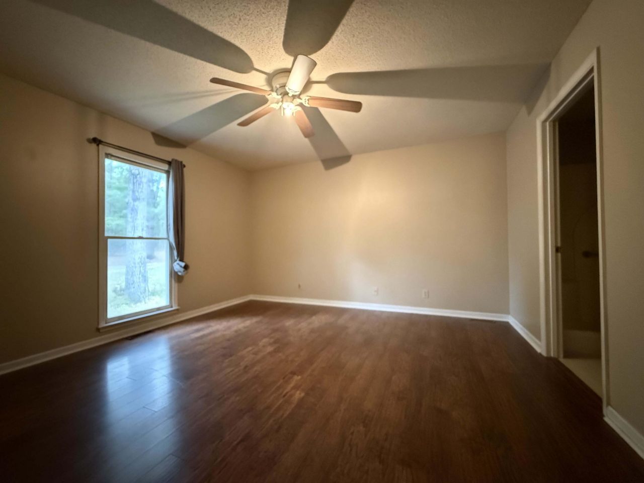 555 Old Whiskey Road Photo 24