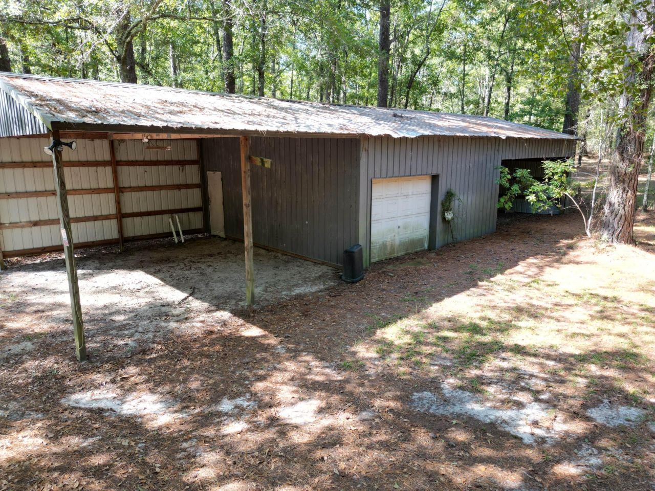 555 Old Whiskey Road Photo 28