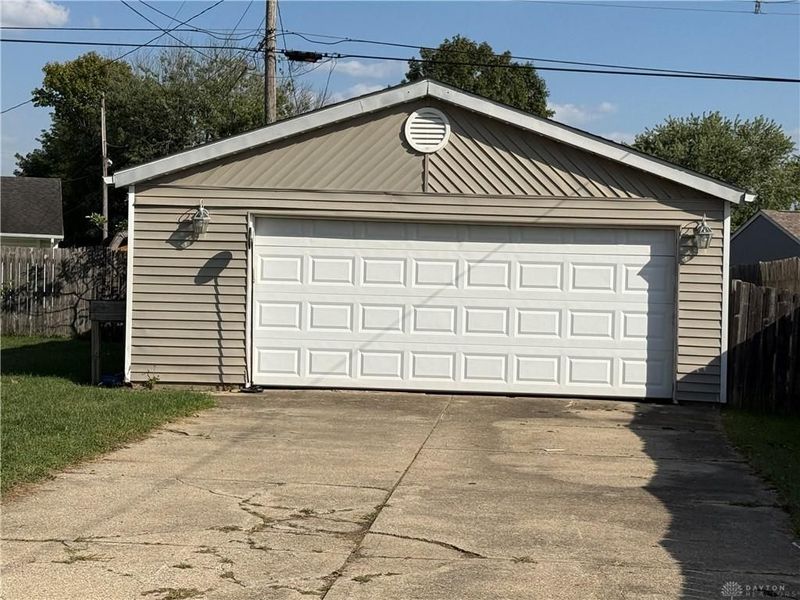 4538 Cynthia Drive, Mad River Township, OH 45323 Photo 2