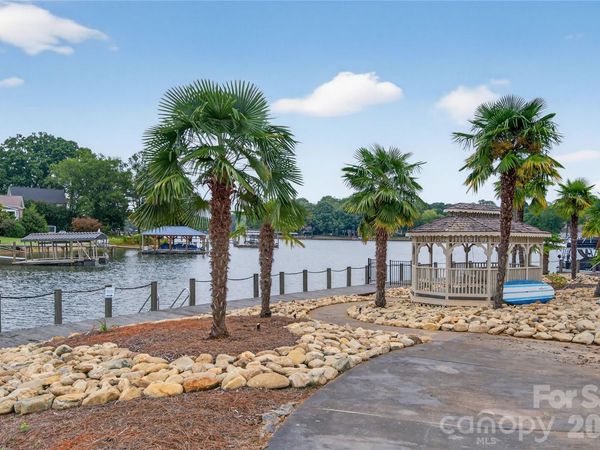 20314 Colony Point Lane, Cornelius, NC 28031