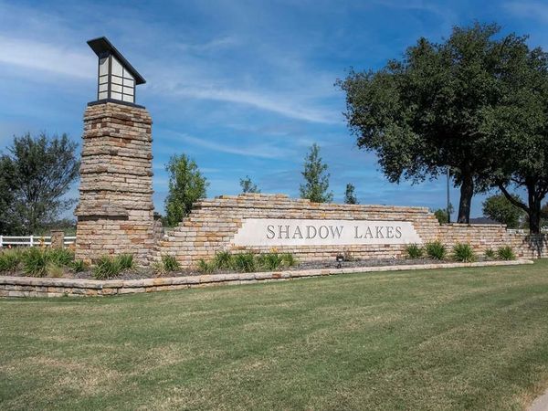 1022 Shadow Lakes Drive, Wills Point, TX 75169