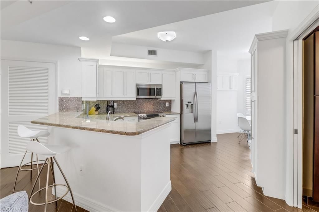 450 Bayfront Pl, Unit 4201, Naples, FL 34102 Photo