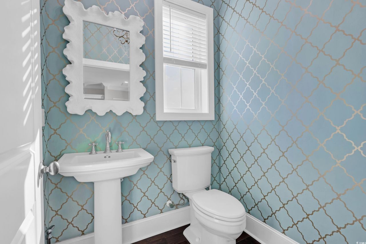 438 Saint Julian Ln. Photo 6