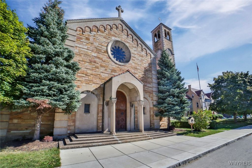 450 Abbott Road, Buffalo, NY 14220 Main Photo