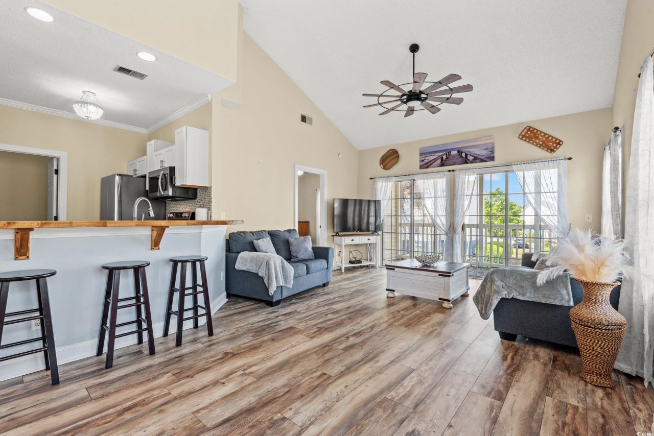 5022 Belleglen Ct. Photo 5