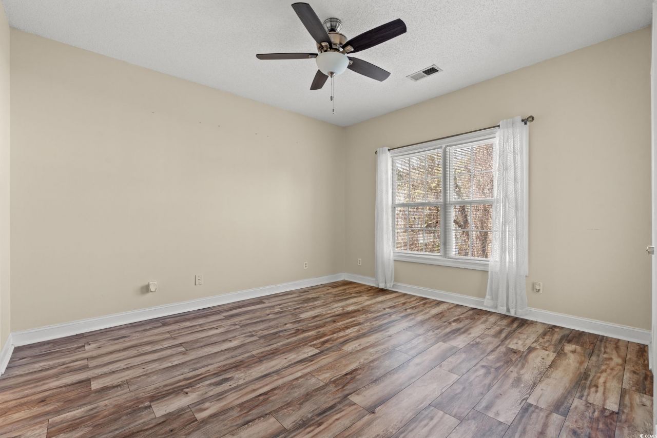 5022 Belleglen Ct. Photo 9