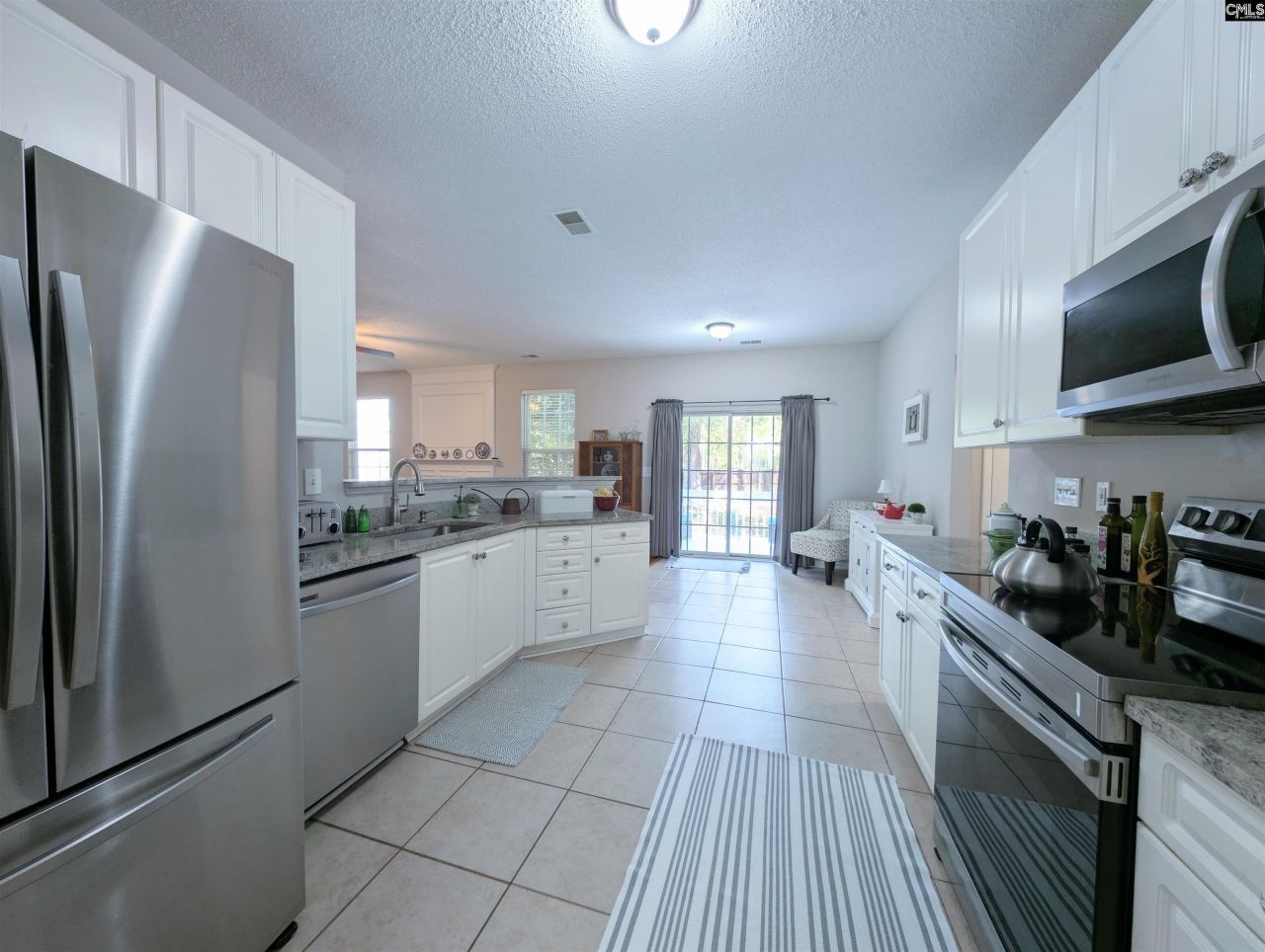 2 Back Bay Court Photo 10