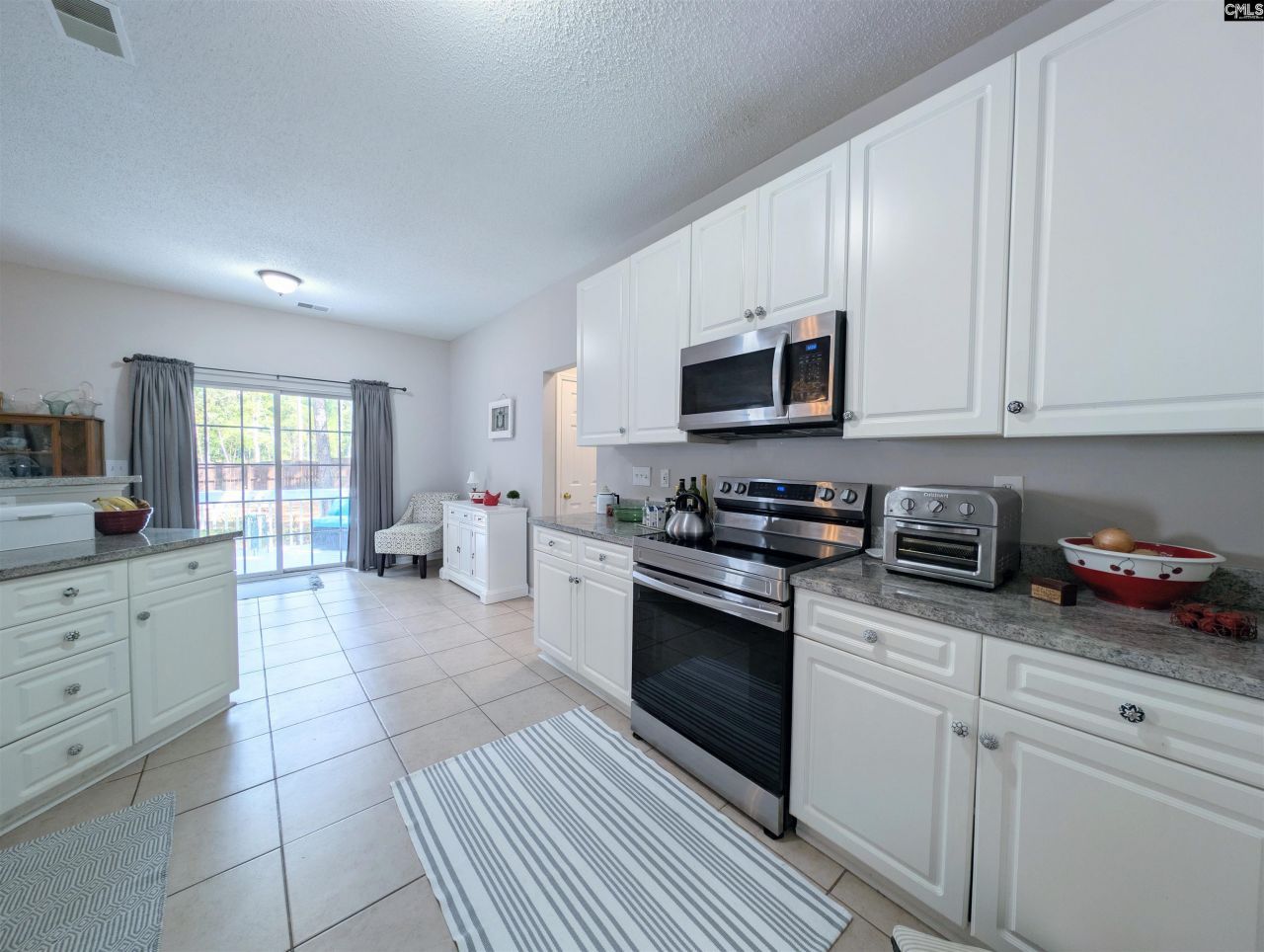 2 Back Bay Court Photo 11