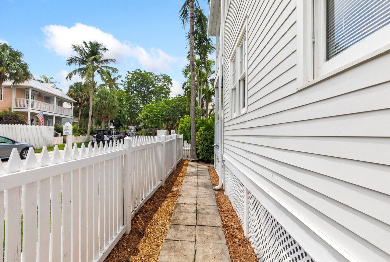 138 Golf Club Drive, Key West, FL 33040 Photo