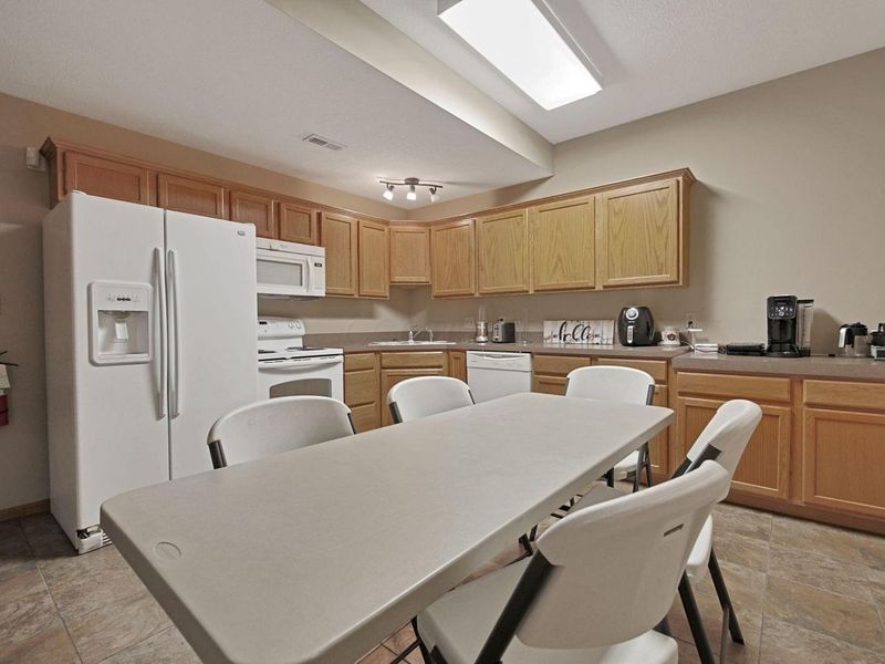 799 Windmiller Drive, Pickerington, OH 43147 Photo 10