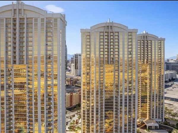 145 E Harmon Avenue, Unit 2021, Las Vegas, NV 89109