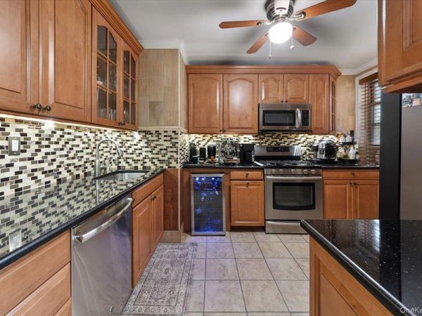 5 Sadore Lane, Unit 5P, Yonkers, NY 10710