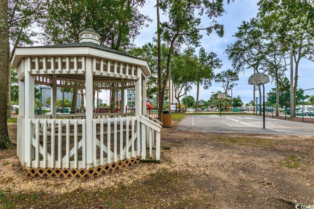 5905 S Kings Hwy. Photo 28