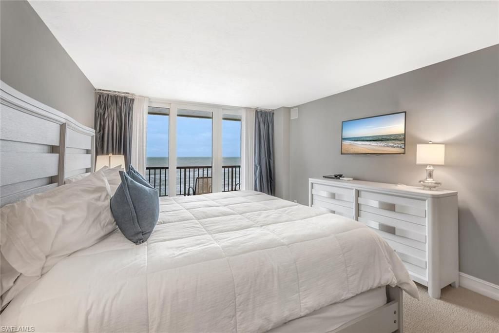 2381 Gulf Shore Blvd N, Unit 503, Naples, FL 34103 Photo