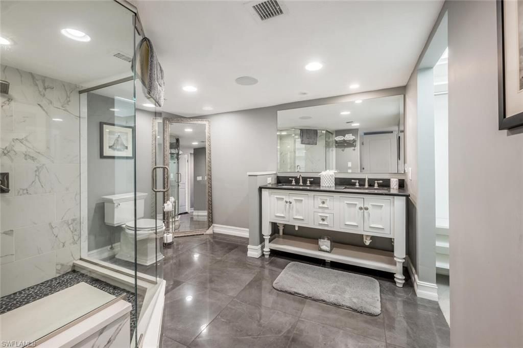 2381 Gulf Shore Blvd N, Unit 503, Naples, FL 34103 Photo