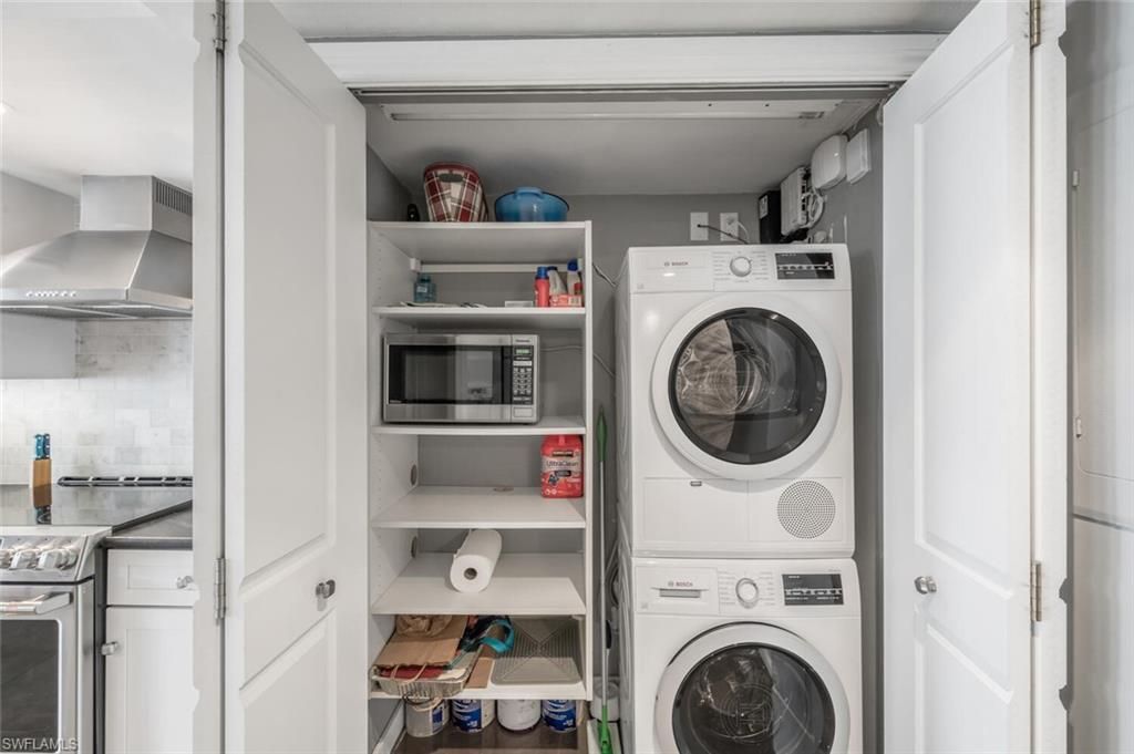 2381 Gulf Shore Blvd N, Unit 503, Naples, FL 34103 Photo