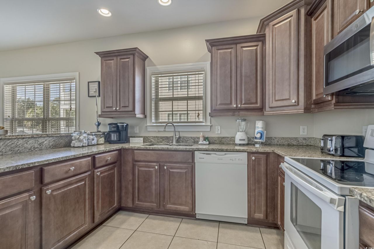 705 37th Ave. S Photo 4