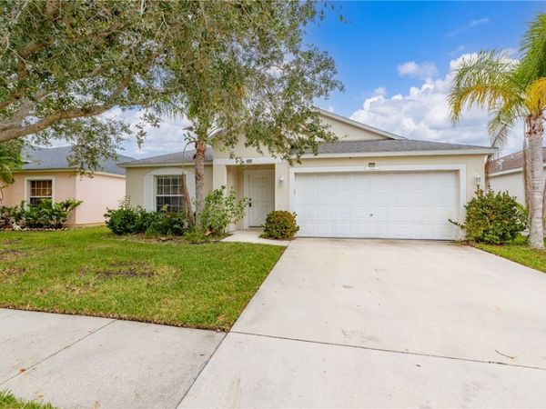 1112 W 13th Square, Vero Beach, FL 32960