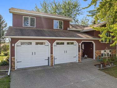 205 Nicholas Drive, Lewiston, MN 55952