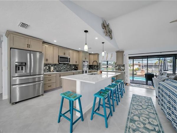 1321 SE 21st LN, CAPE CORAL, FL 33990