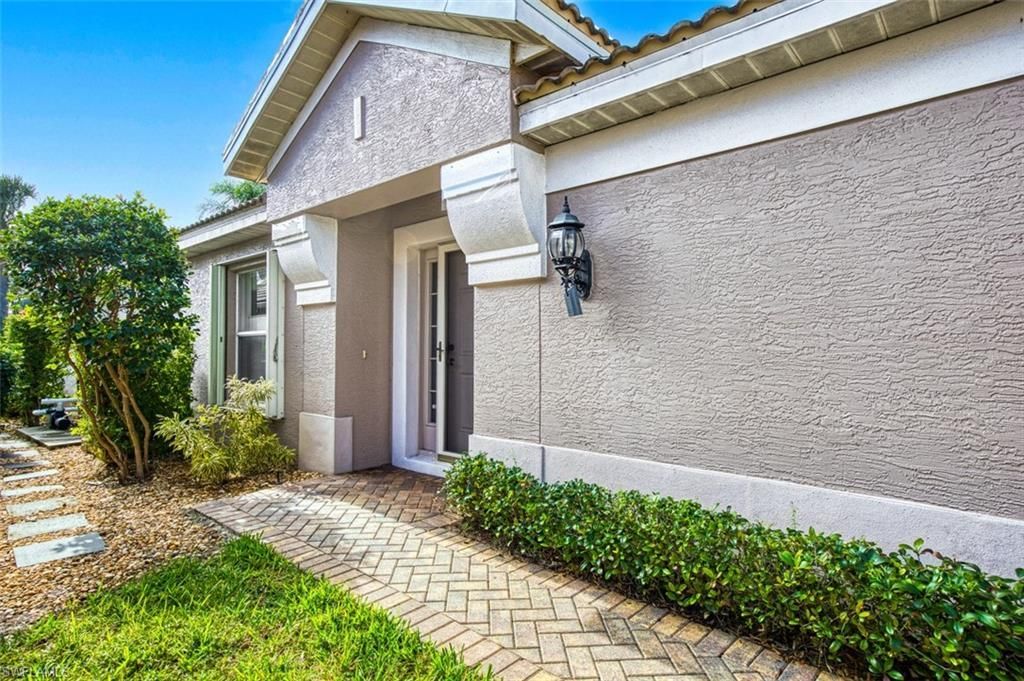 10057 Majestic Ave, Fort Myers, FL 33913 Photo