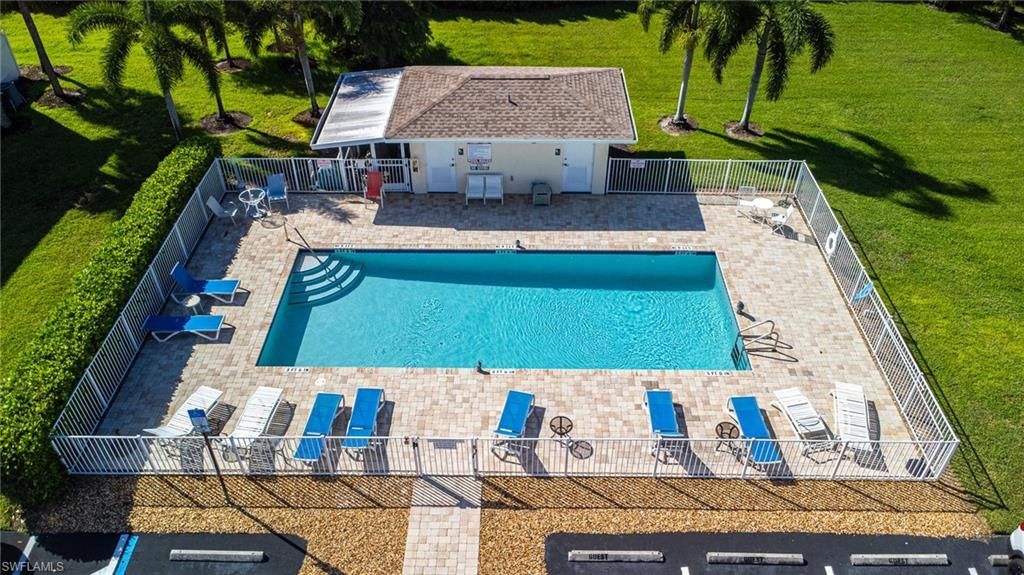 13150 Broadhurst Loop, Unit 204, Fort Myers, FL 33919 Photo