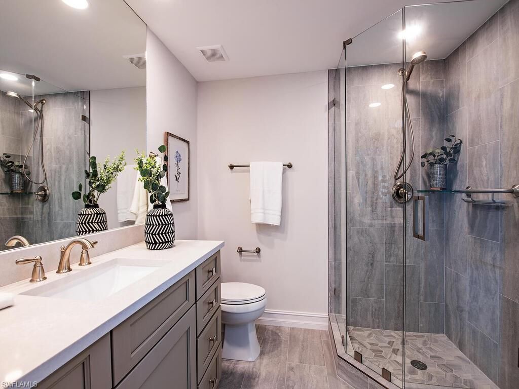 4000 Gulf Shore Blvd N, Unit 2000, Naples, FL 34103 Photo