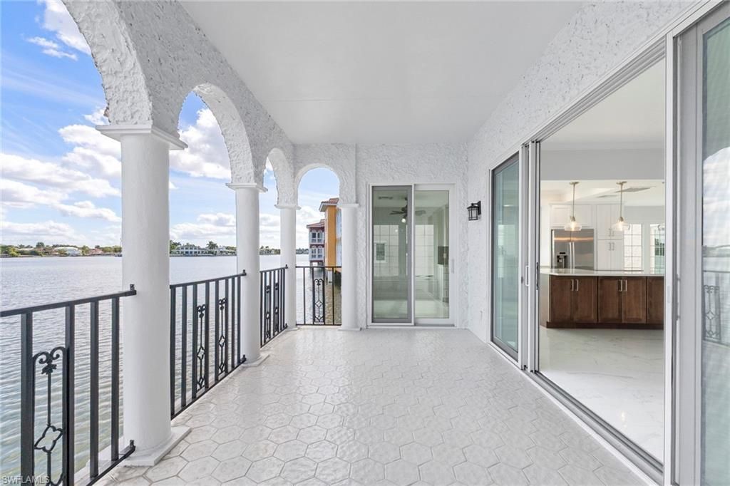 4000 Gulf Shore Blvd N, Unit 2000, Naples, FL 34103 Photo
