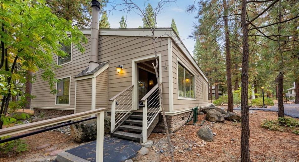 123 Juanita Drive, Unit 5, Incline Village, NV 89451 Photo